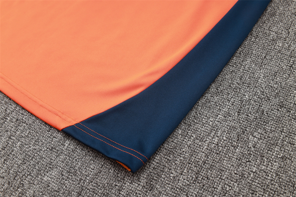 Juventus Kids Training Suit 24/25