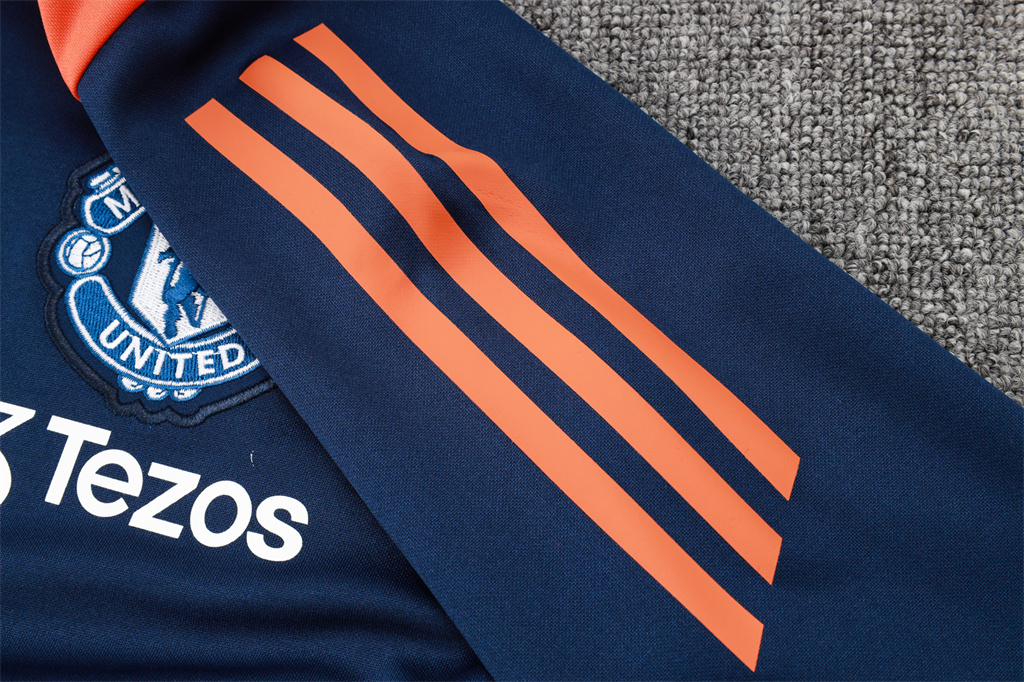 Manchester United Training Jacket 24/25