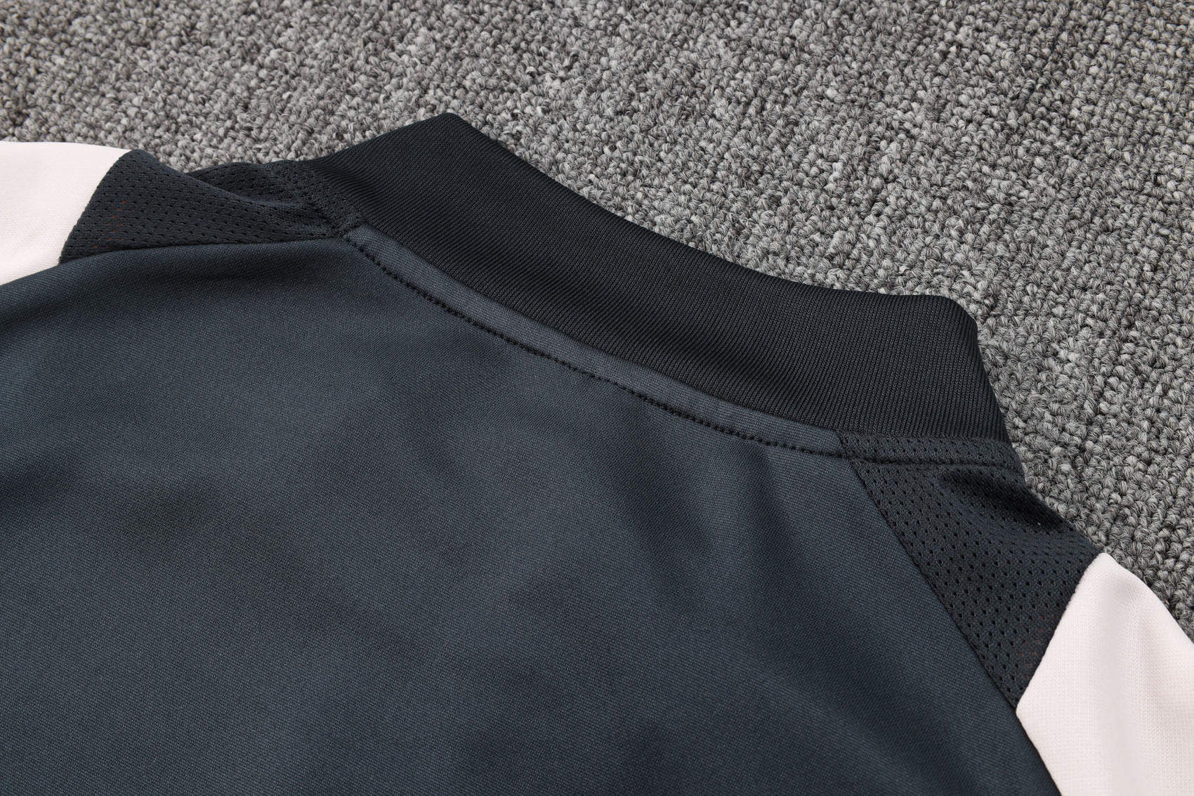 Real Madrid Kids Training Suit 24/25