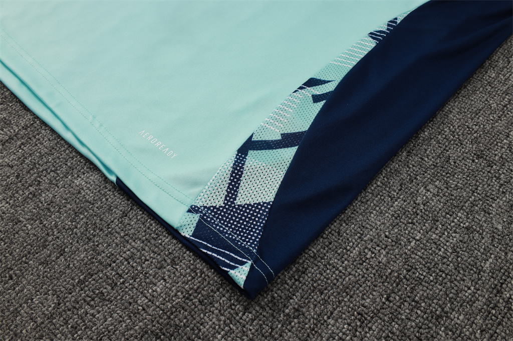 Manchester United Training Short sleeve Suit 24/25