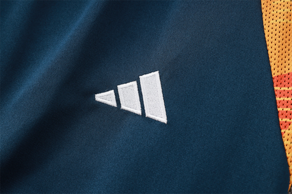 Real Madrid Training Jersey Suit 24/25