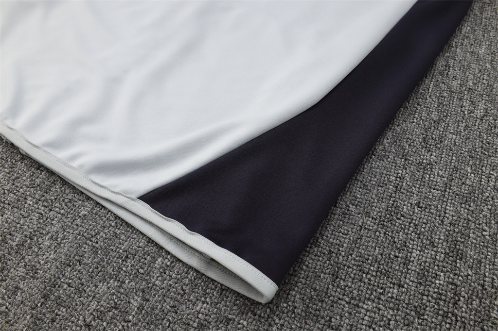 Juventus Training Jacket 24/25