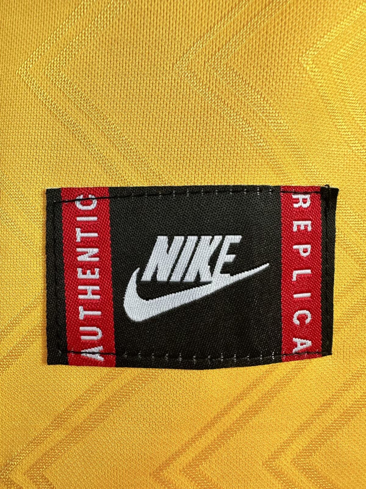 Arsenal Away Long Sleeve Retro Jersey 1996/97