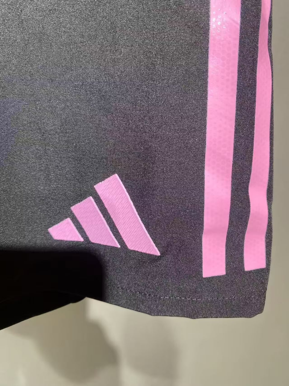 Juventus Player Home Shorts 25/26