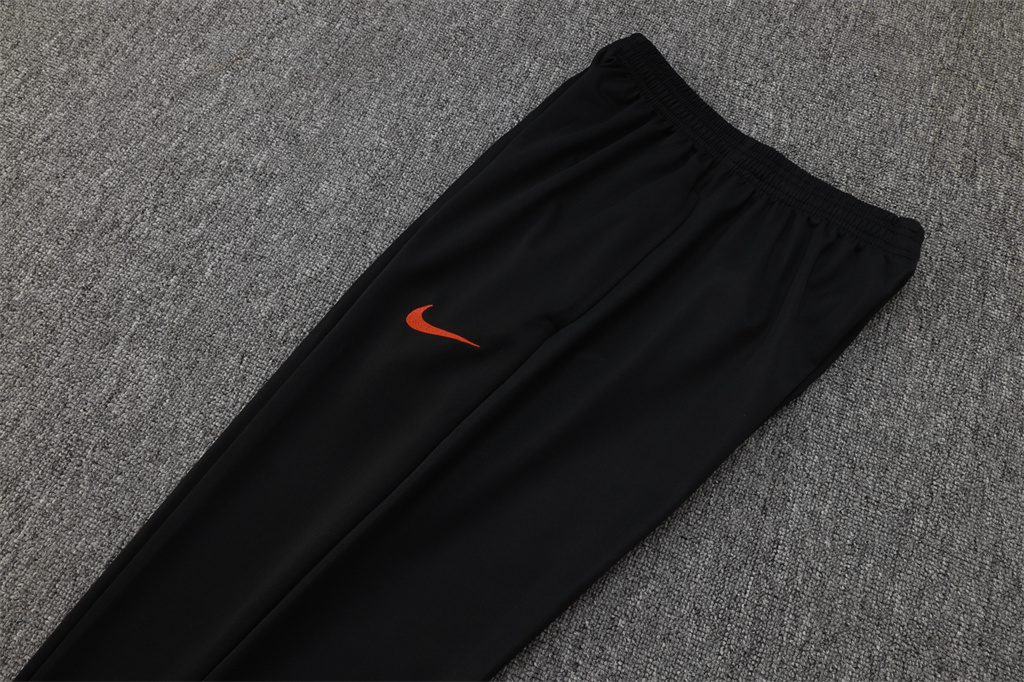 Liverpool Training Pants 24/25