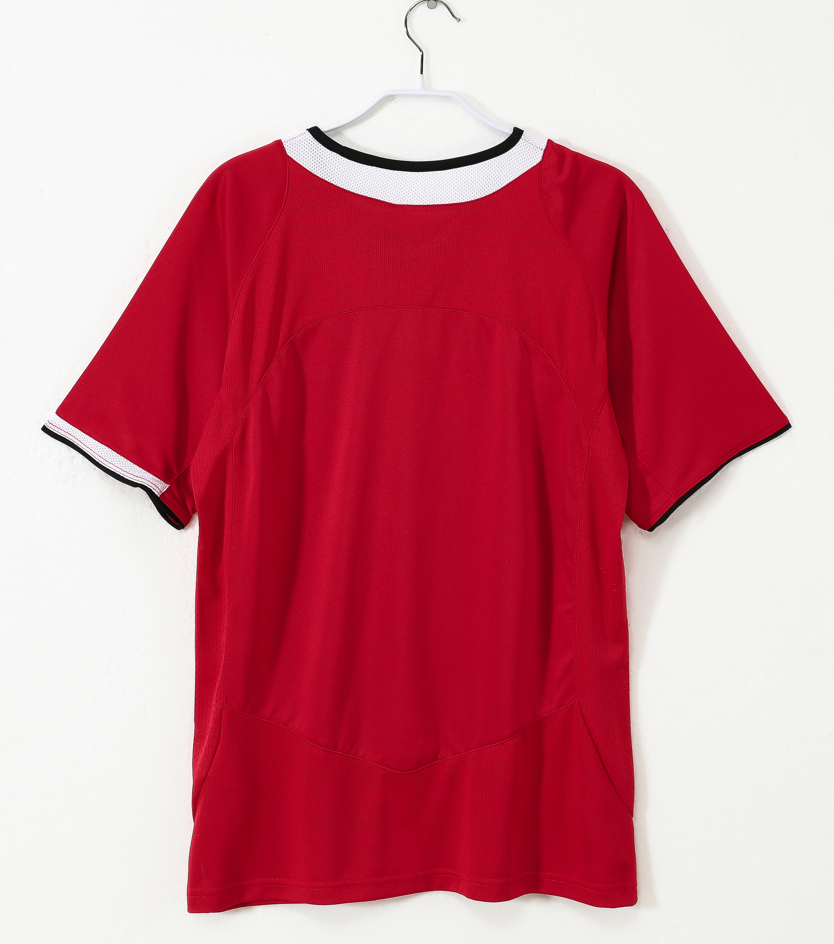 Manchester United Home Retro Jersey 04/06