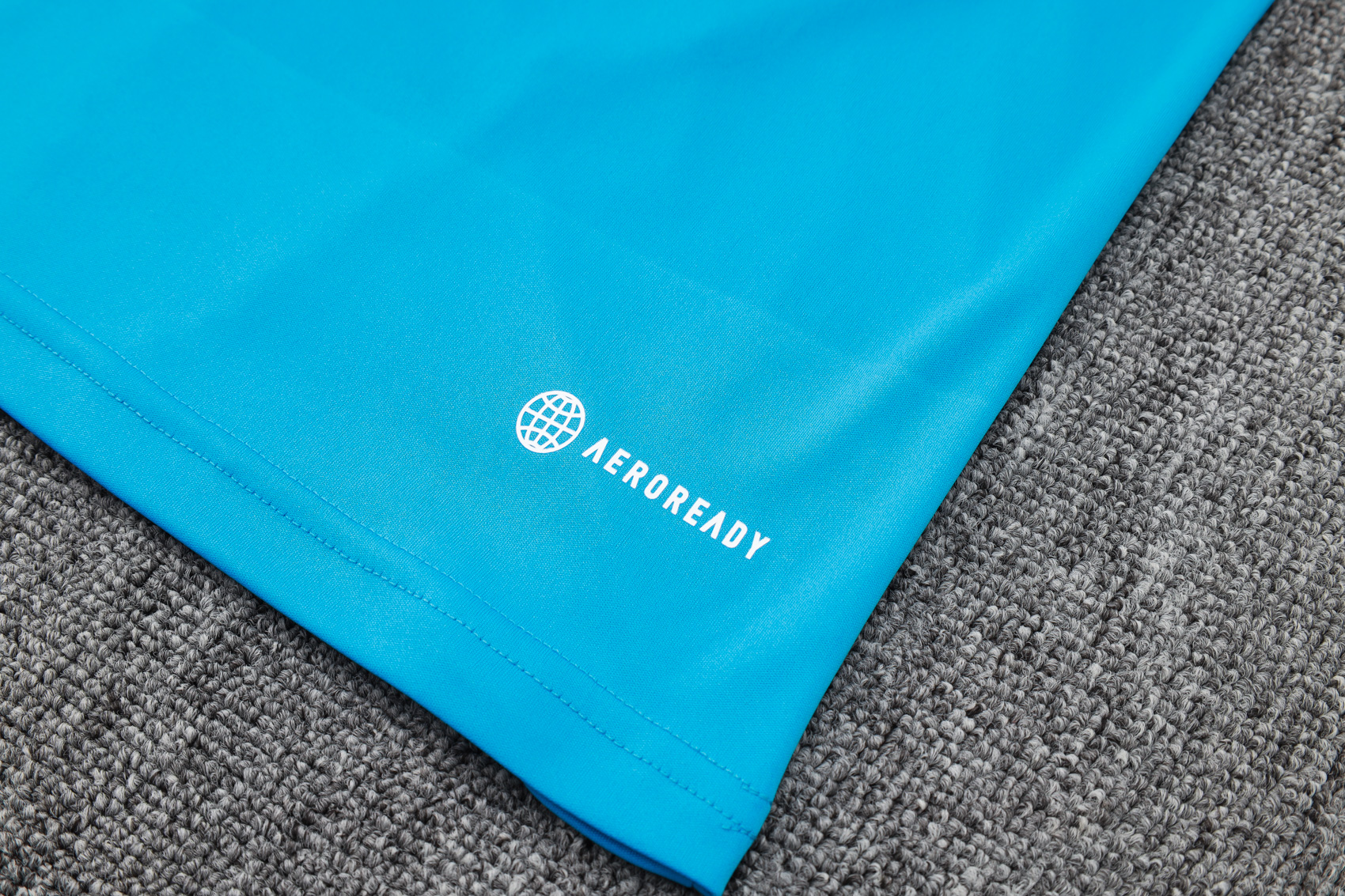 Arsenal Training Jersey 23/24