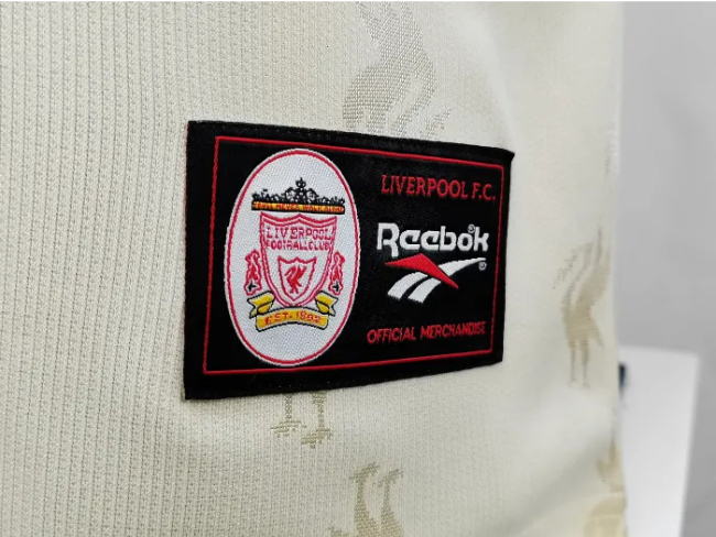 Liverpool Away Retro Jersey 96/97