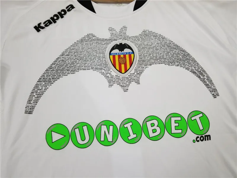 Valencia 2009/10 Retro Jersey Home