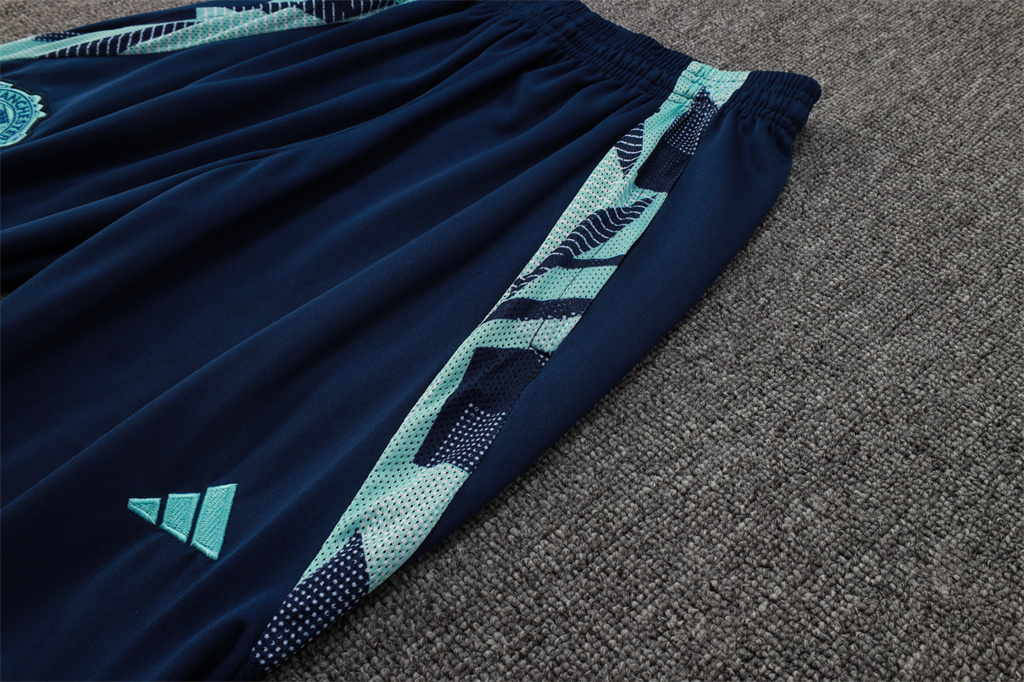 Manchester United Training Pants 24/25