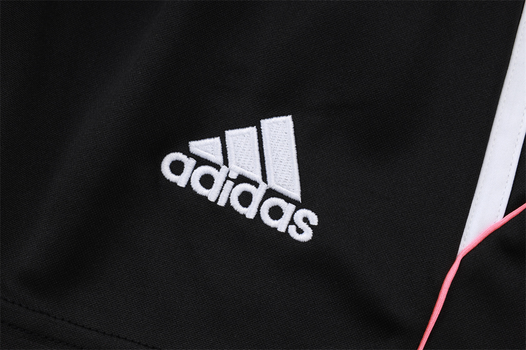 Juventus Training Jersey 25/26