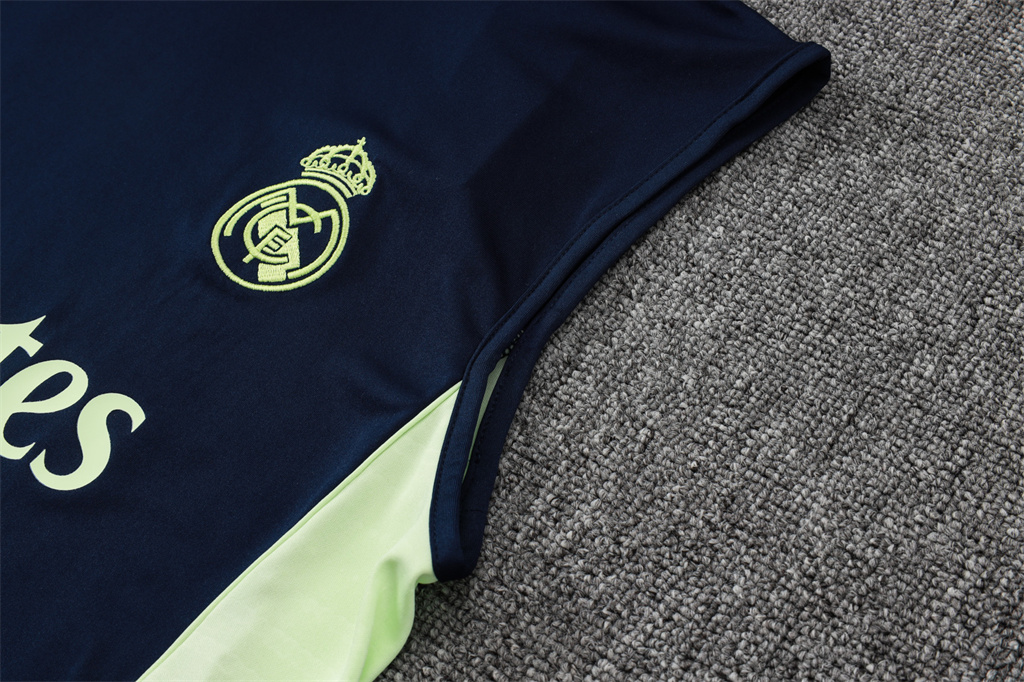 Real Madrid Training Jersey 25/26