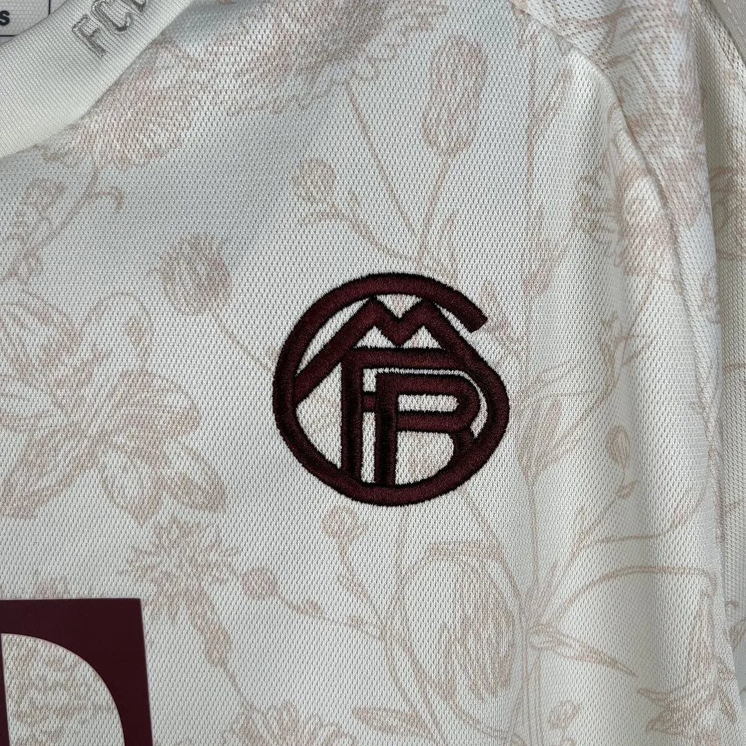 23-24 Bayern Munich Third Jersey