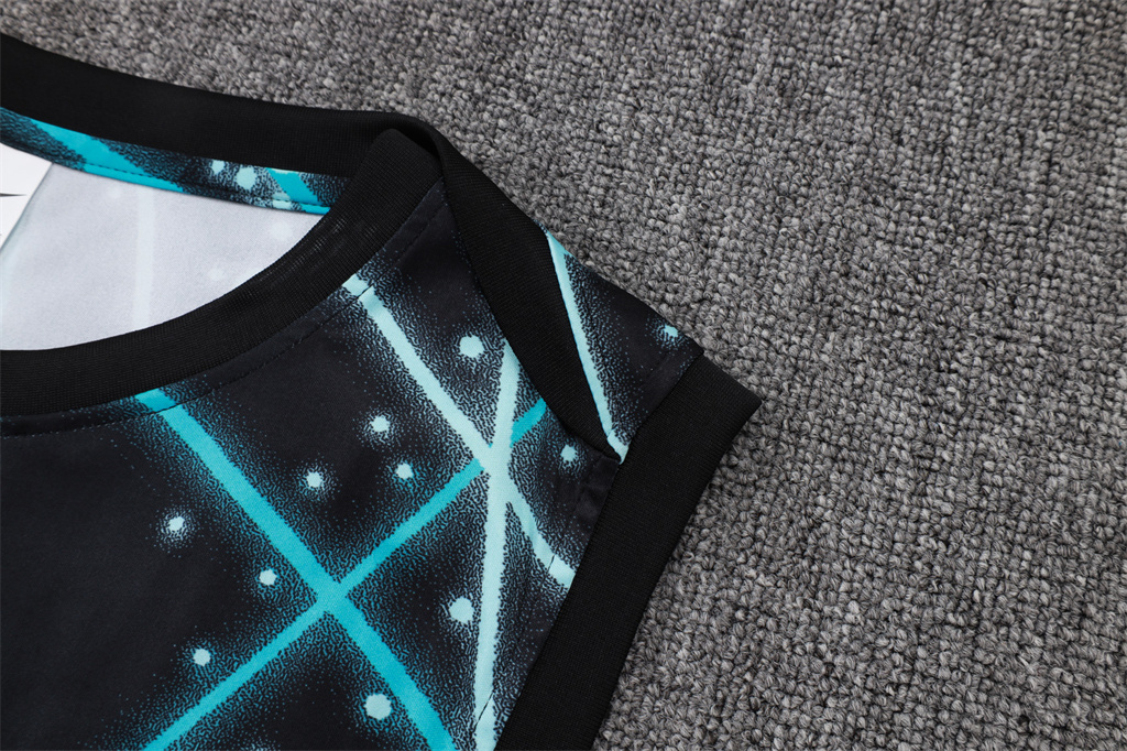 Inter Milan Training Jersey 24/25