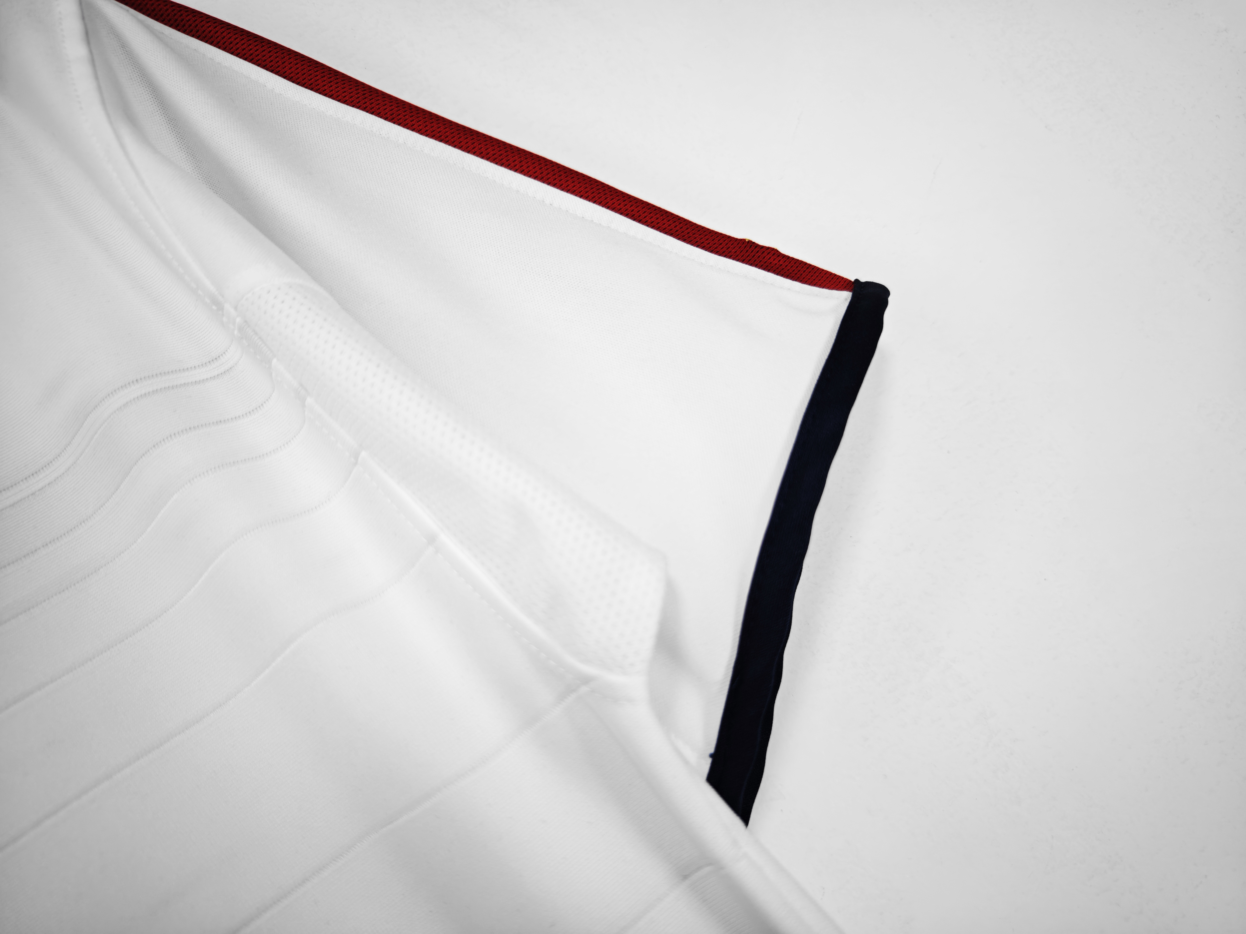 England Home Retro Jersey 2004/05