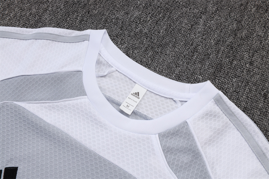 Real Madrid Training Short sleeve Suit 25/26