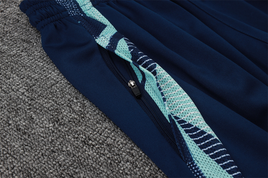 Manchester United Kids Training Suit 24/25