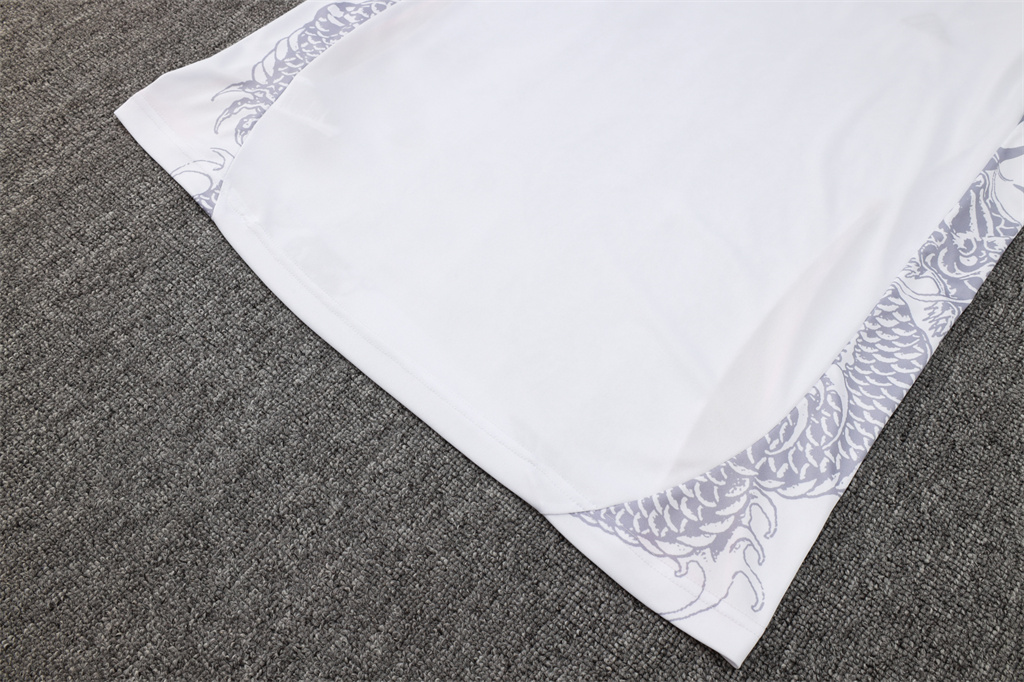 Real Madrid Training Jersey 24/25