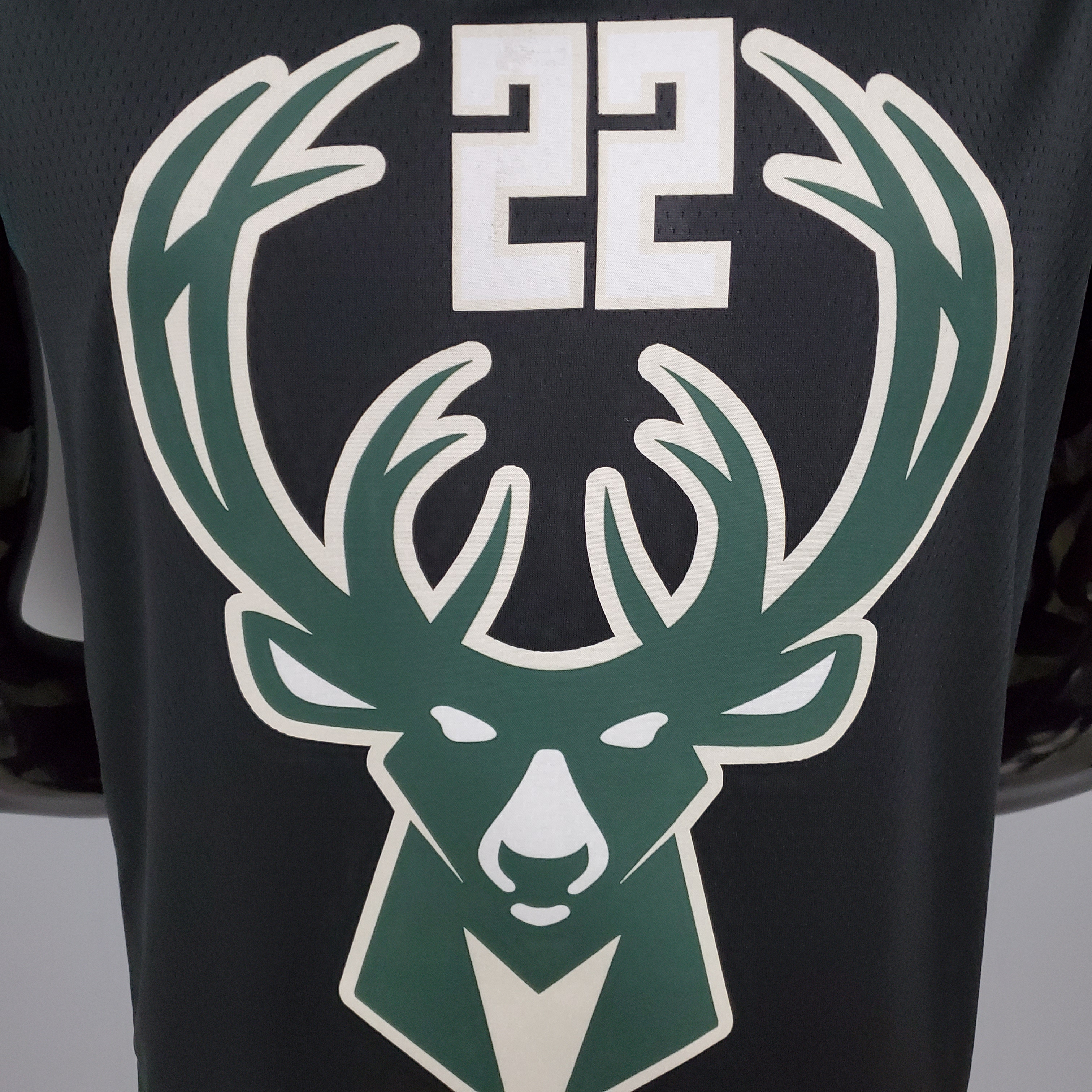 Khris Middleton Milwaukee Bucks Swingman Jersey Black