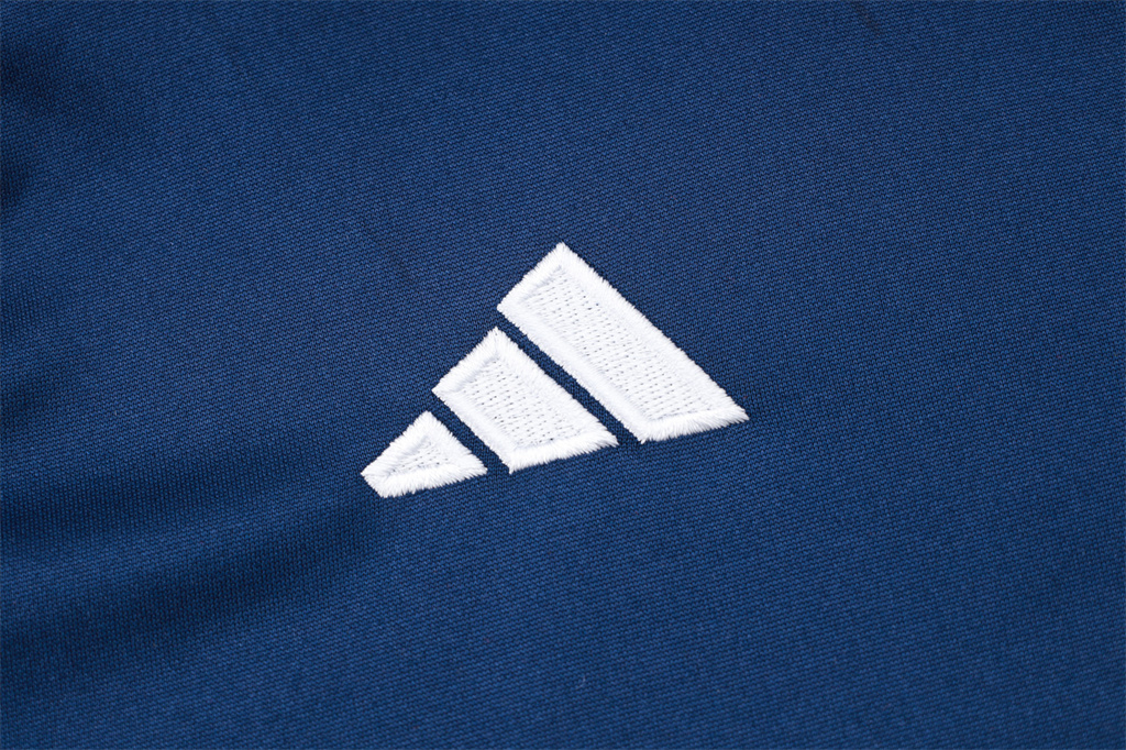 Manchester United Training Jersey Suit 24/25