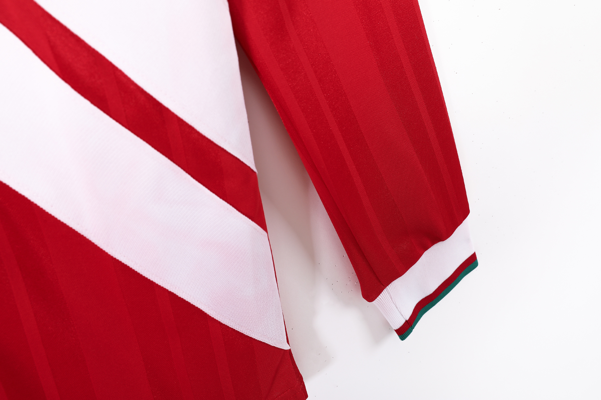 Liverpool Home Long Sleeve Retro Jersey 93/95