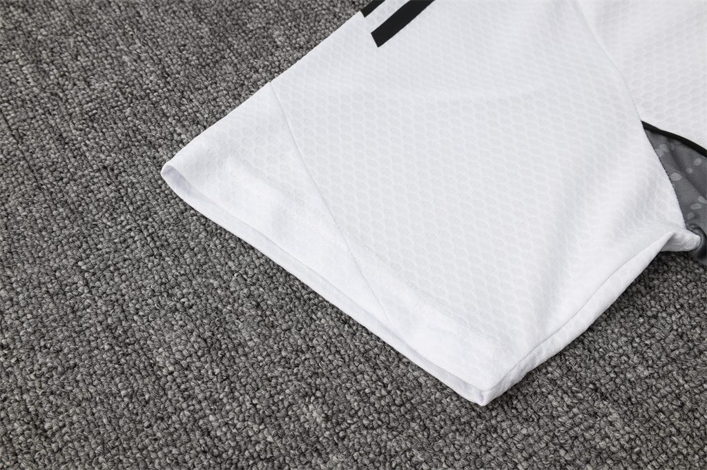 Real Madrid Training Short sleeve Jersey 25/26