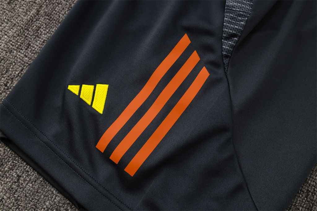 SL Benfica Training Jersey 24/25