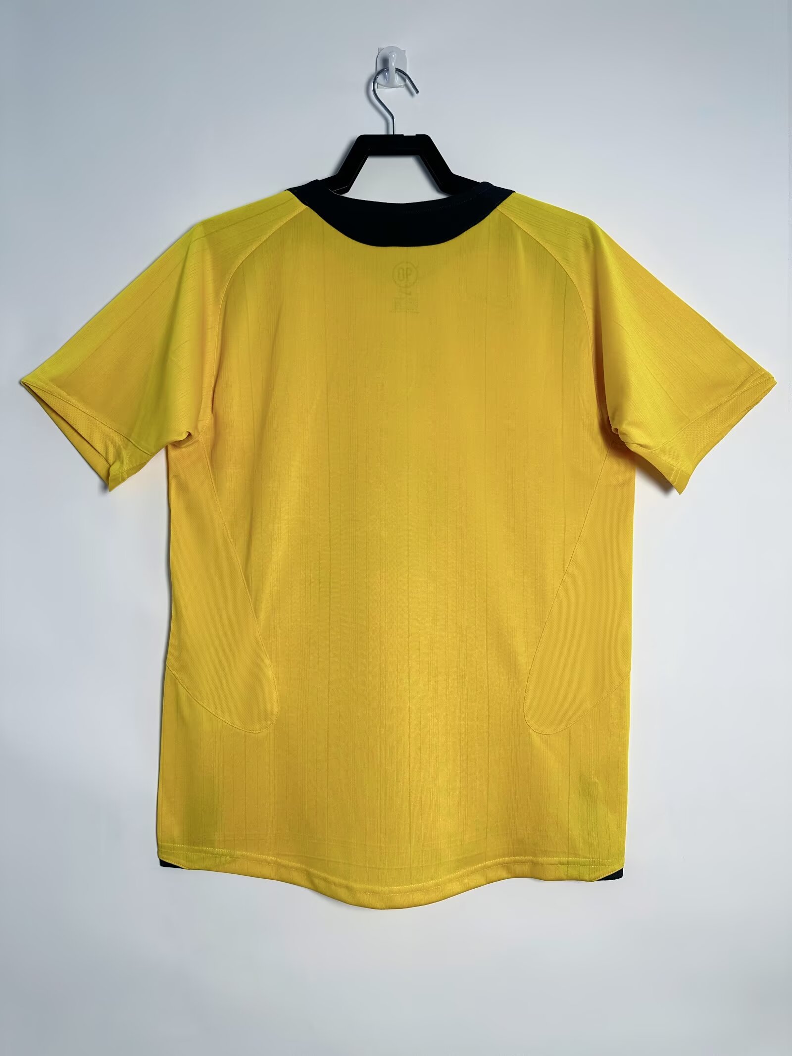 Arsenal Away Retro Jersey 2005/06