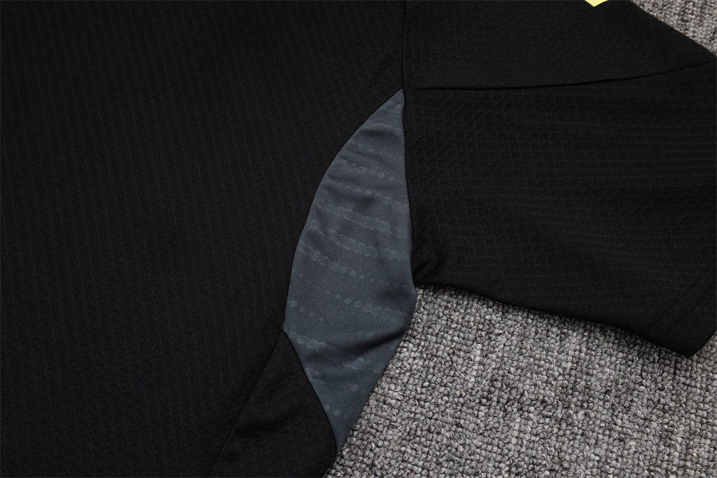 Juventus Training Short Sleeve Suit 25/26