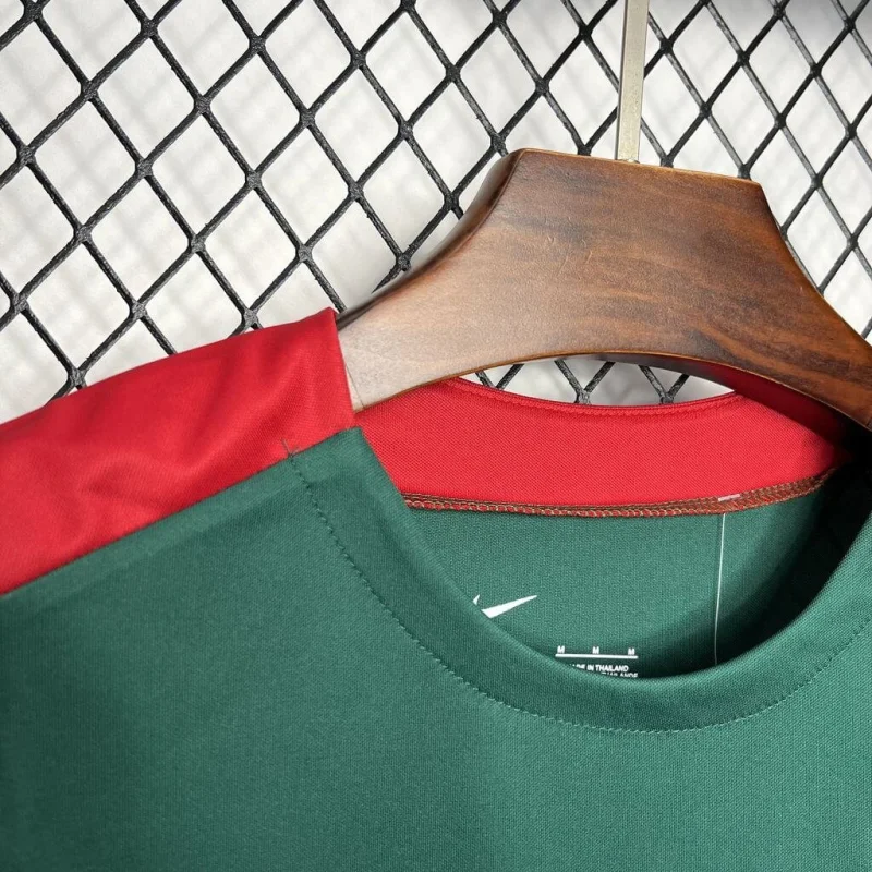 24-25 Liverpool Training Wear Football Shirt