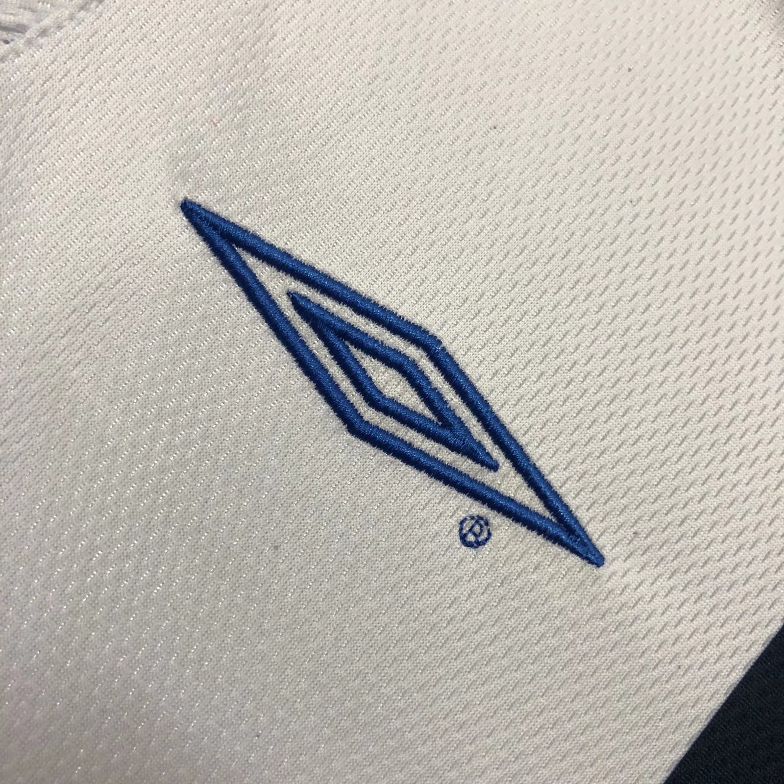 Chelsea Away Retro Jersey 2003