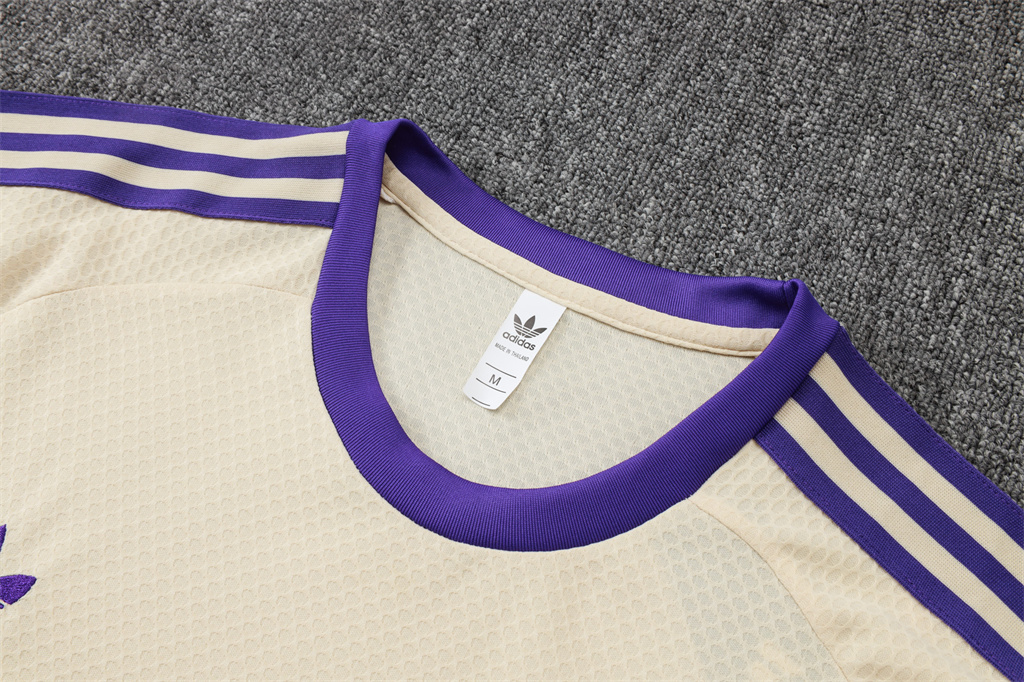 Real Madrid Training Short sleeve Jersey 25/26