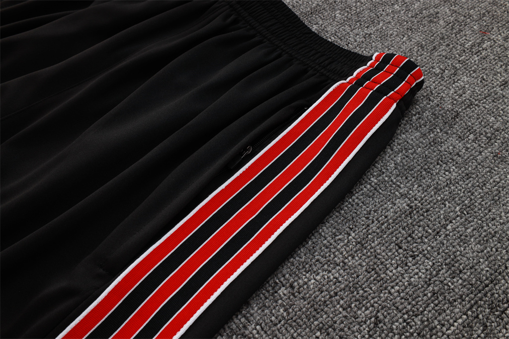 Liverpool Training Jersey 25/26