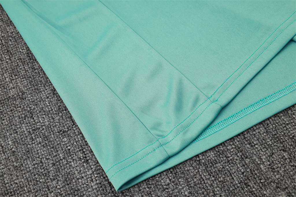 Liverpool Training Short sleeve Suit 24/25