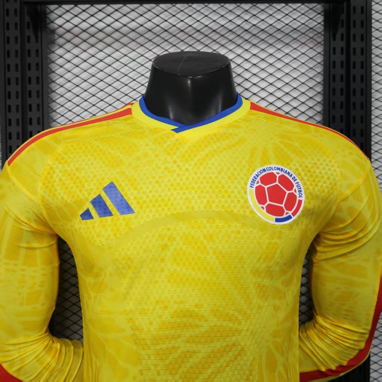 Colombia Home Long Sleeves Jersey Player Version World Cup 2026