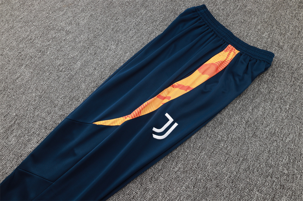 Juventus Training Pants 24/25