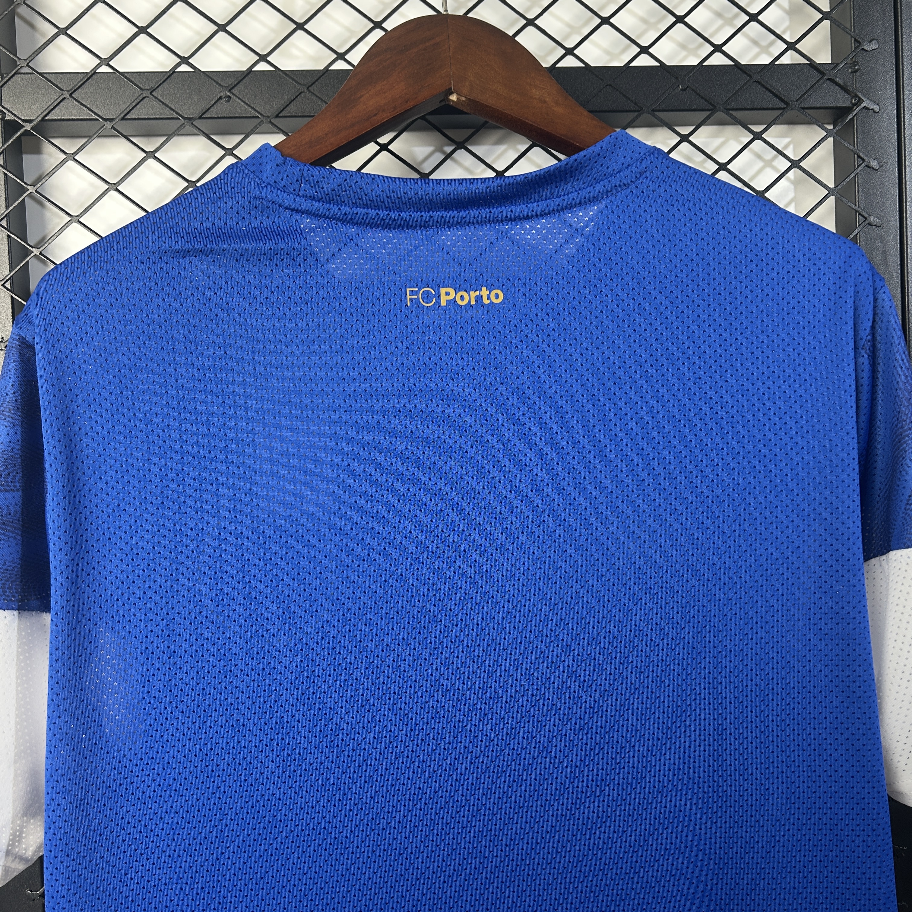 FC Porto Training Man Jersey 25/26