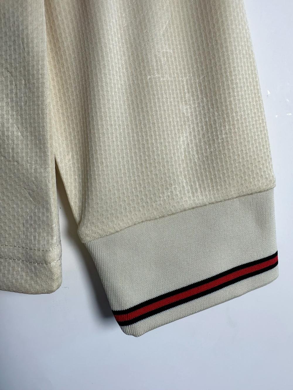 Retro Liverpool Away Football Jersey Long Sleeve 1996/1997