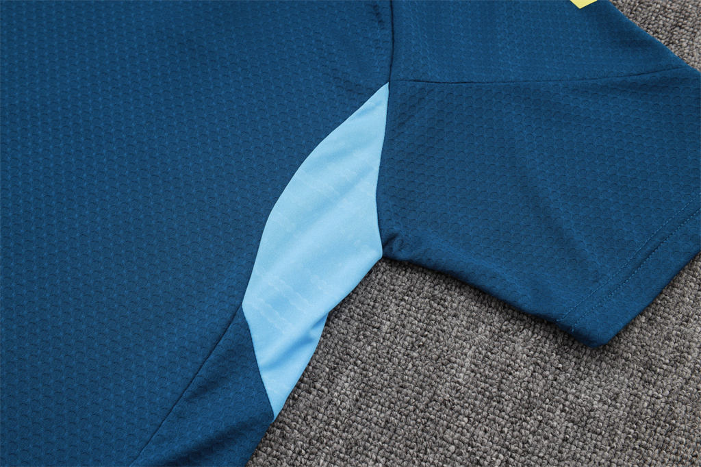 Juventus Training Short Sleeve jersey 25/26