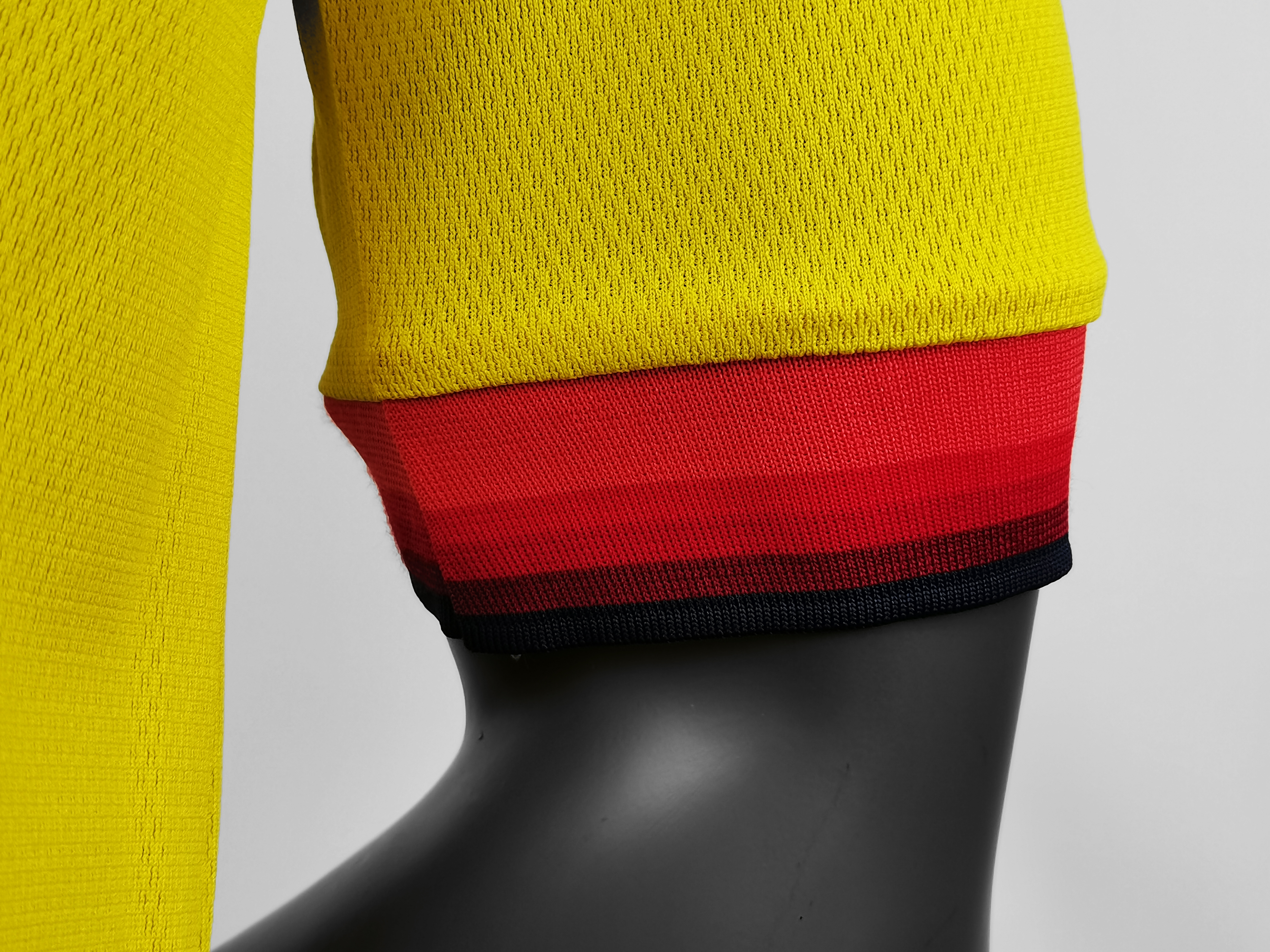 Liverpool Away Retro Jersey 98