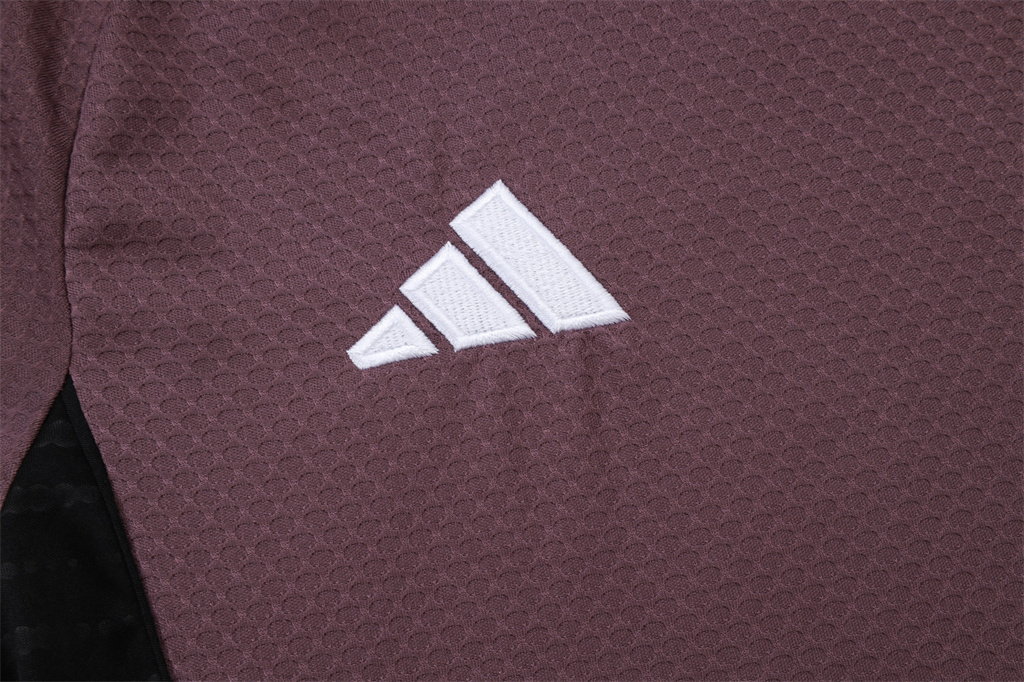 Manchester United Training Short sleeve Suit 25/26