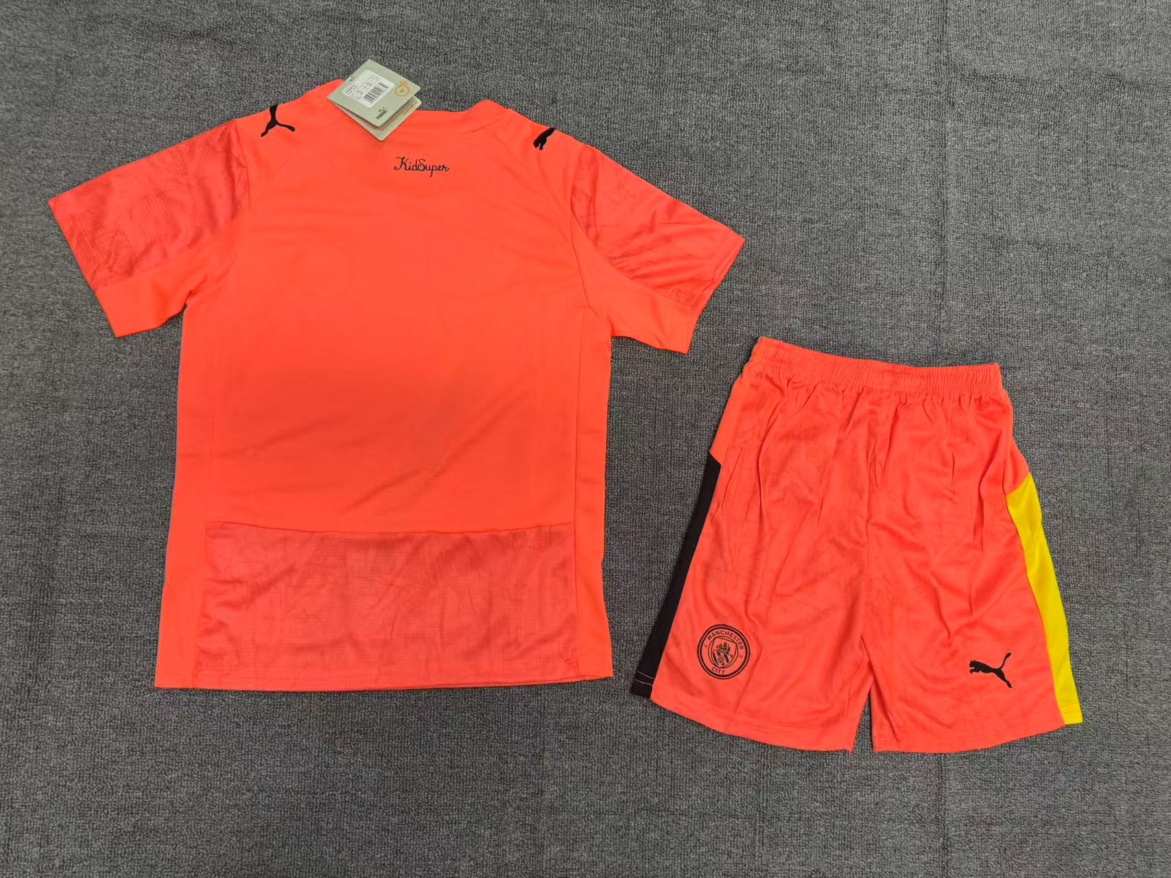 Manchester City KidSuper Goalkeeper Kids Suit 25/26