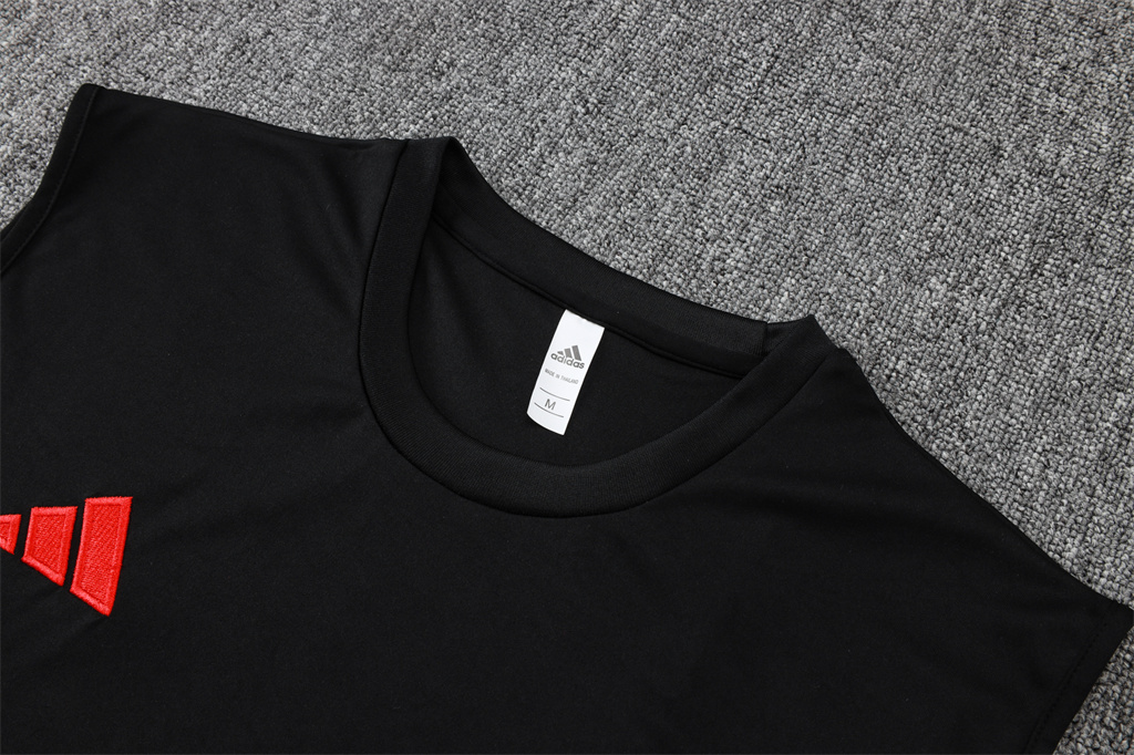 Bayern Munich Training Jersey 25/26