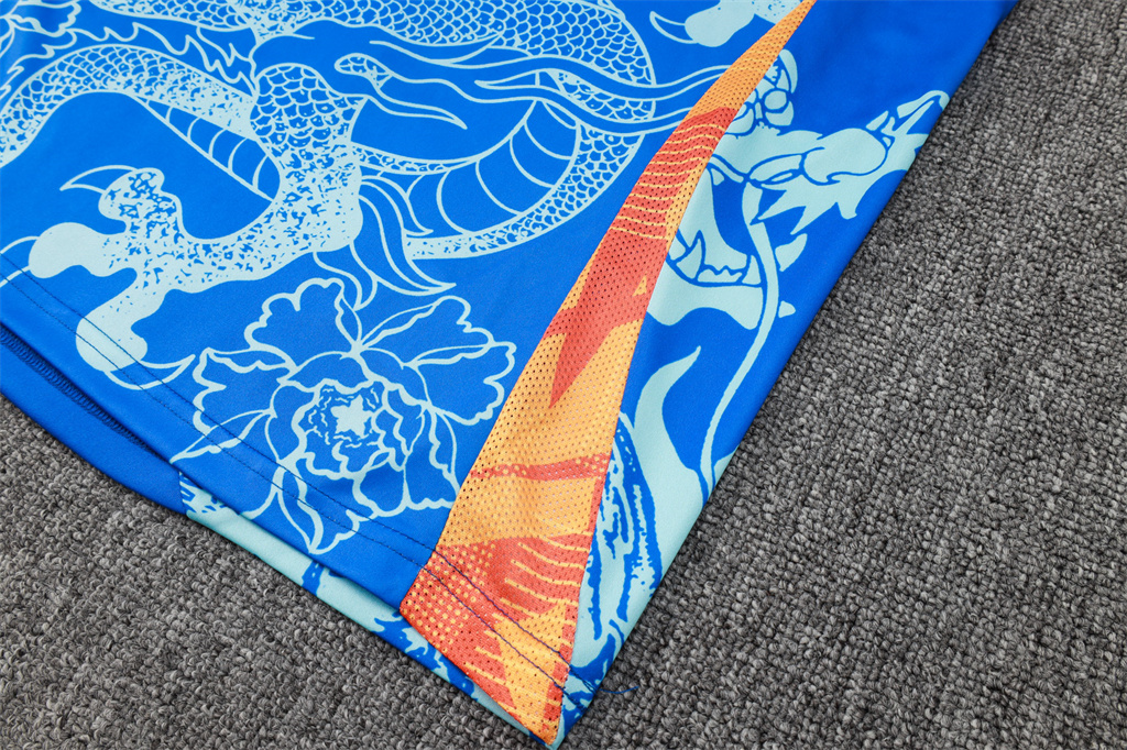 Real Madrid Training Short sleeve Jersey 24/25