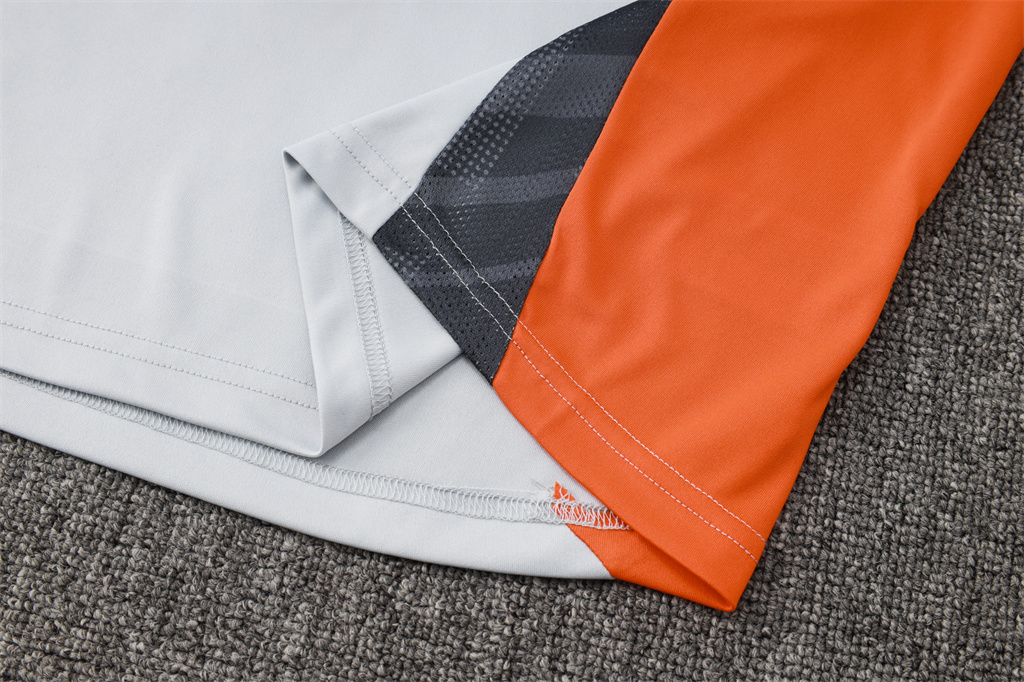 SL Benfica Training Jersey 24/25