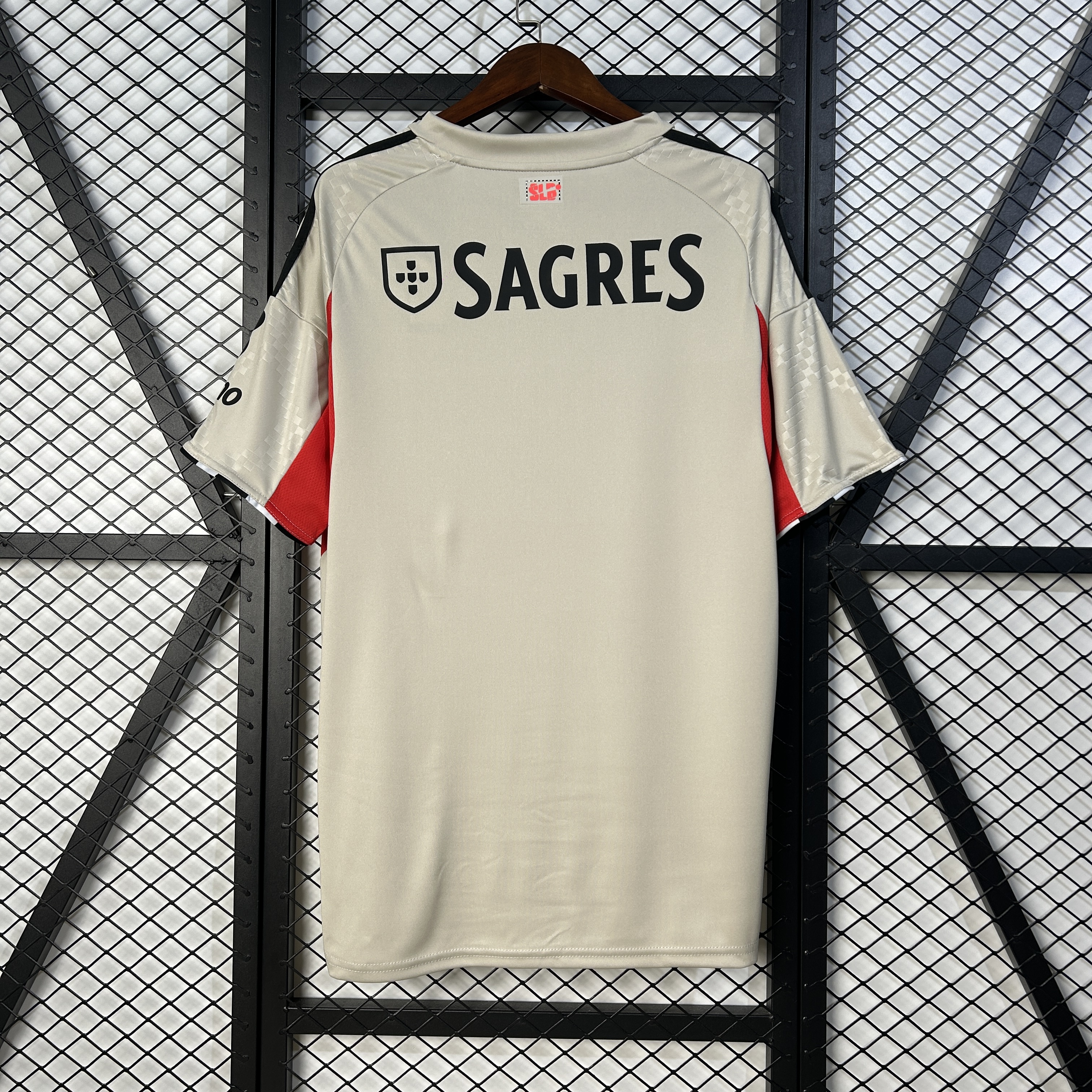 SL Benfica Beige Away Man Jersey 25/26