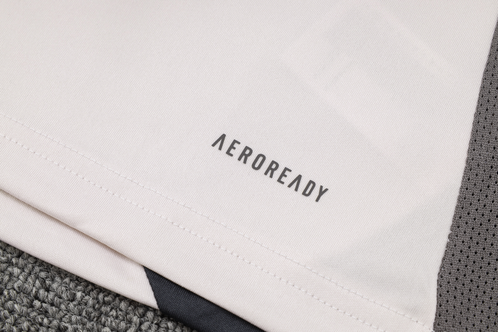 Real Madrid Training Short sleeve Jersey 24/25