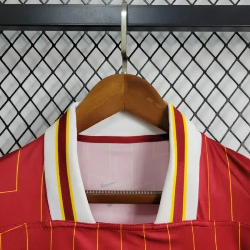 24-25 Liverpool Home Football Jersey