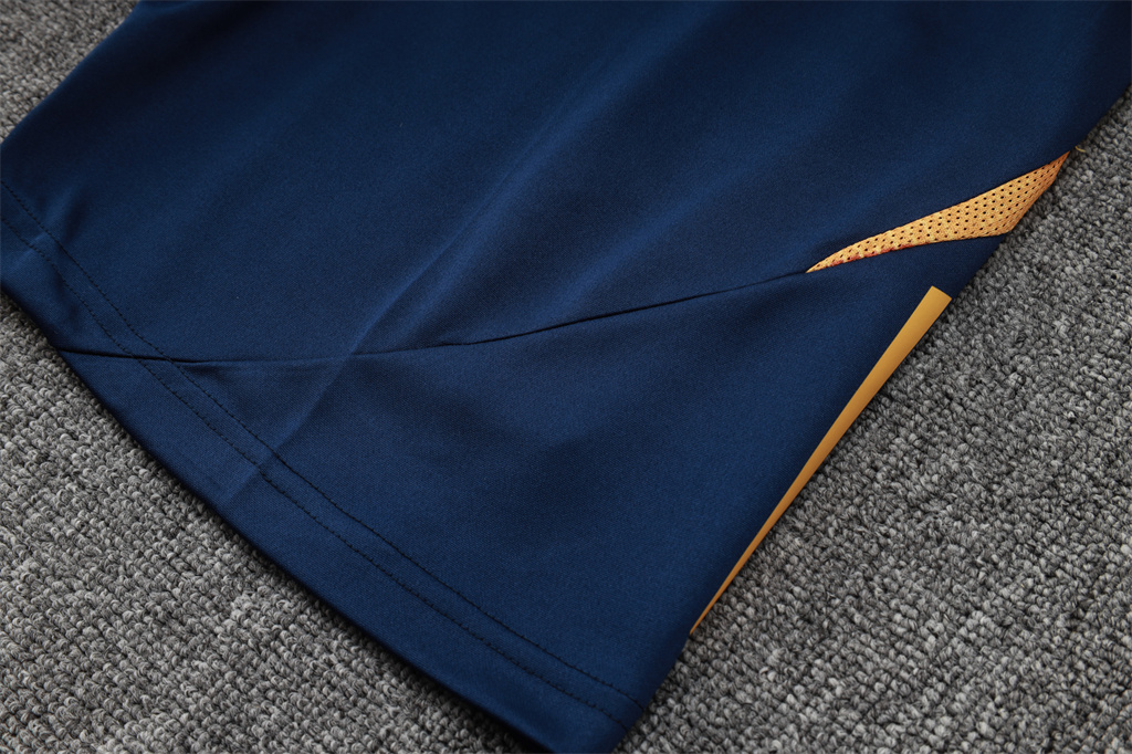 Real Madrid Training Jersey 24/25