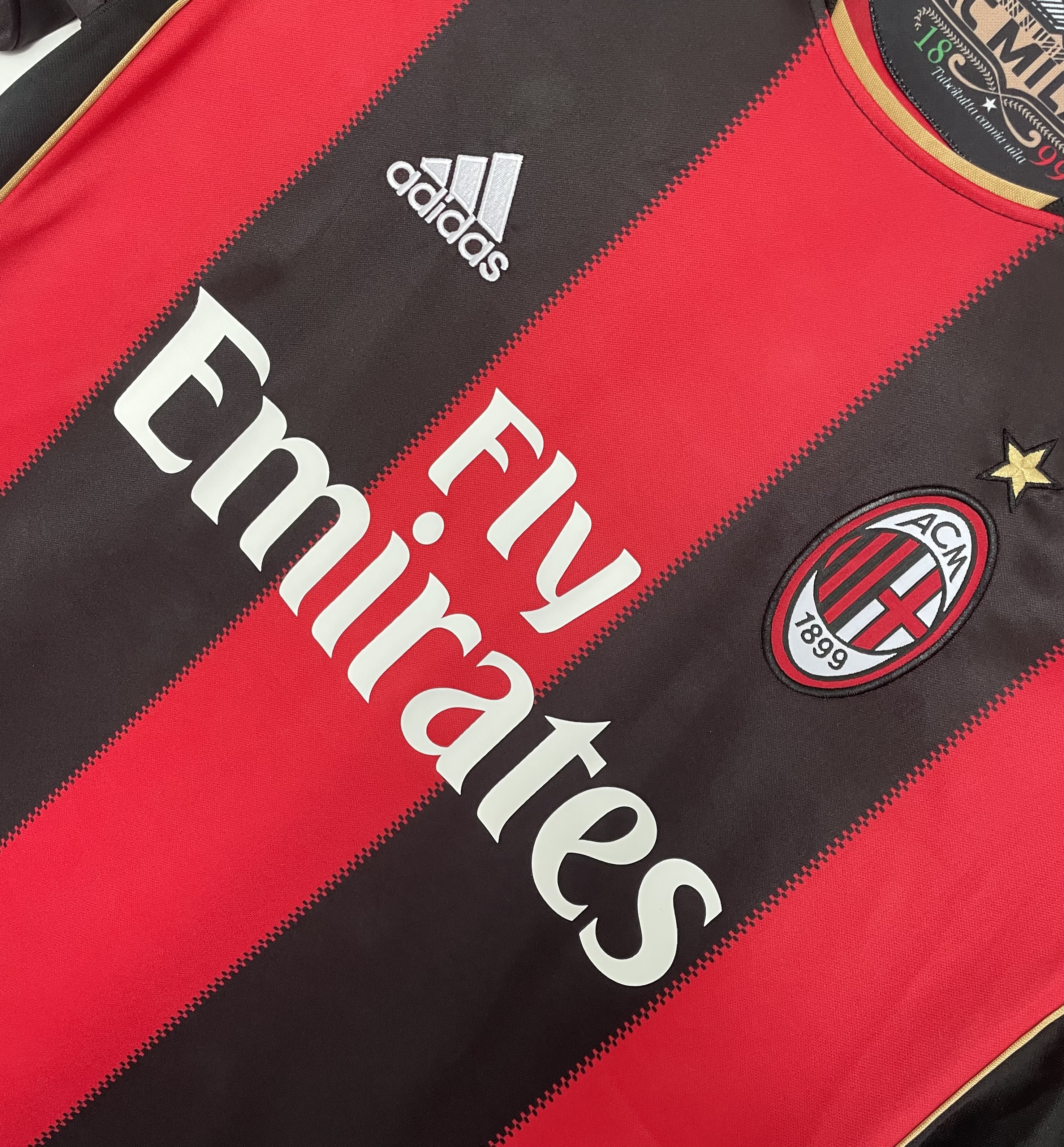 AC Milan Home Retro Jersey 2010/11